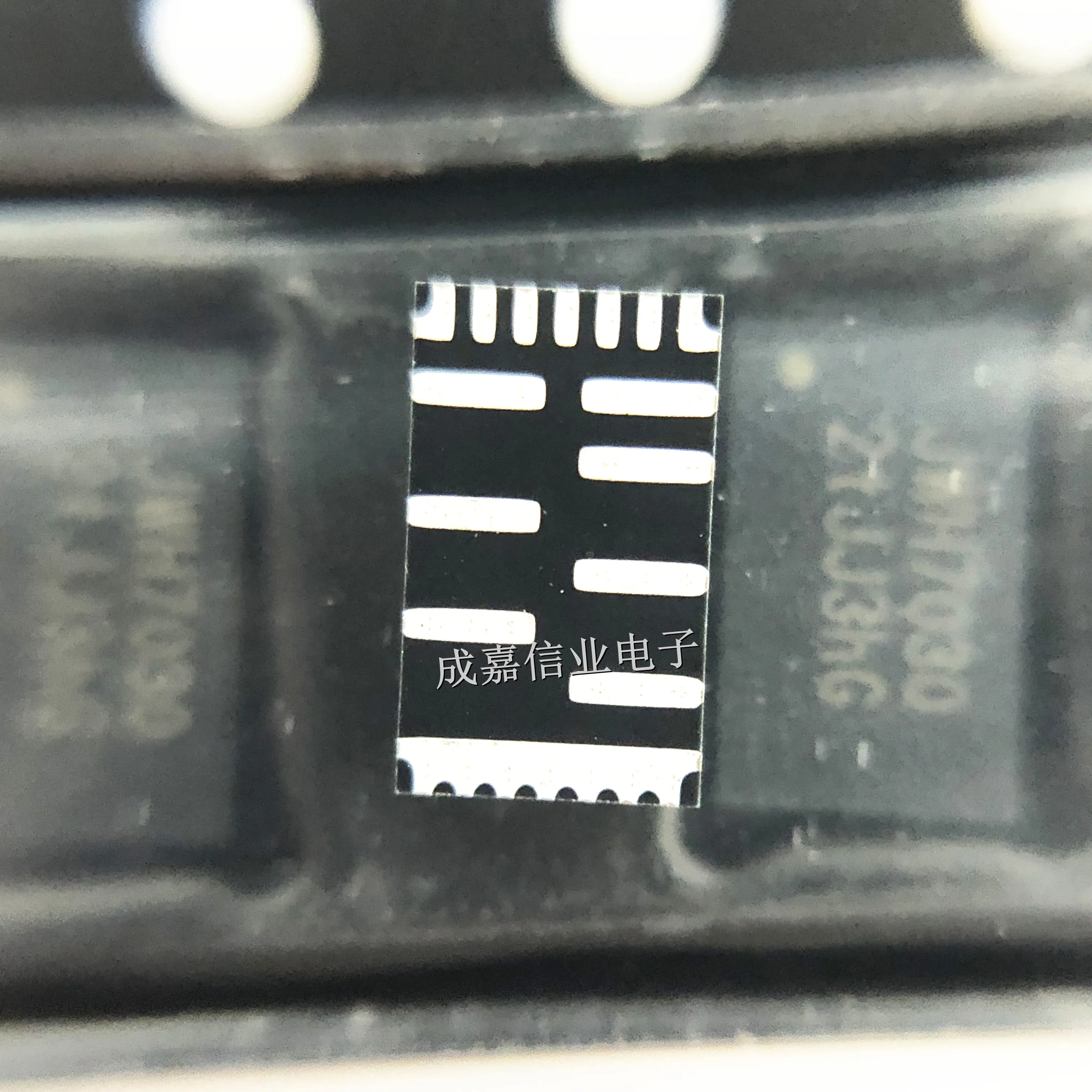 10pcs/Lot JWH7030QFNAZ QFN-21 3x5 MARKING;JWH7030 22V/30A Power Stage With Integrated HS/LS FET And Driver