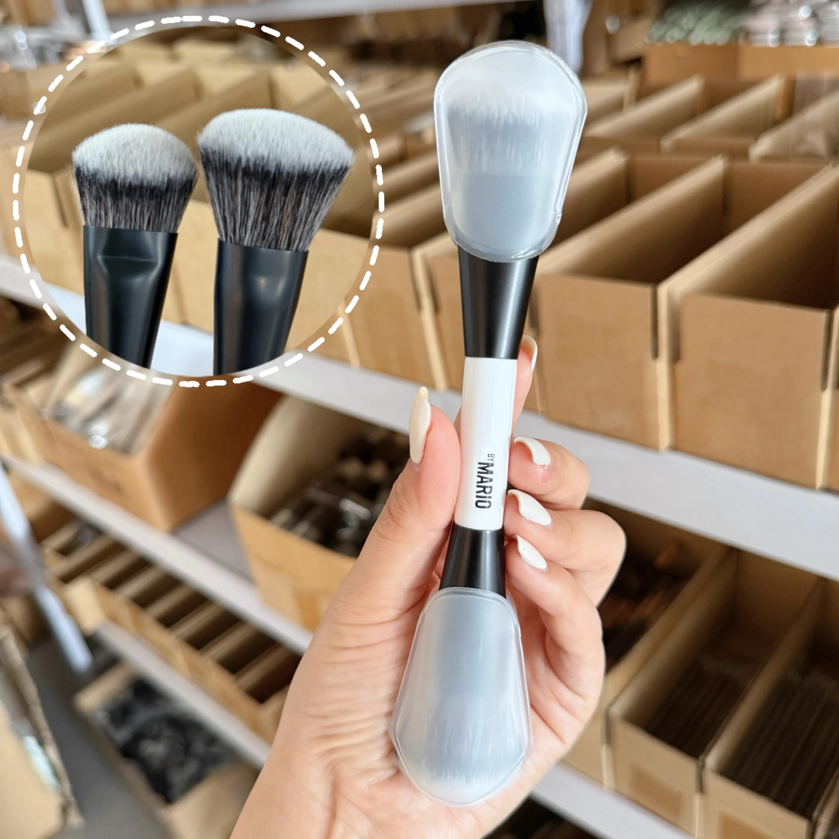 2 in 1 Highlight Blush Makeup F4 Brush Ambient Soft Glow Blush Brush Soft Fiber Hair Fashion Face Brush