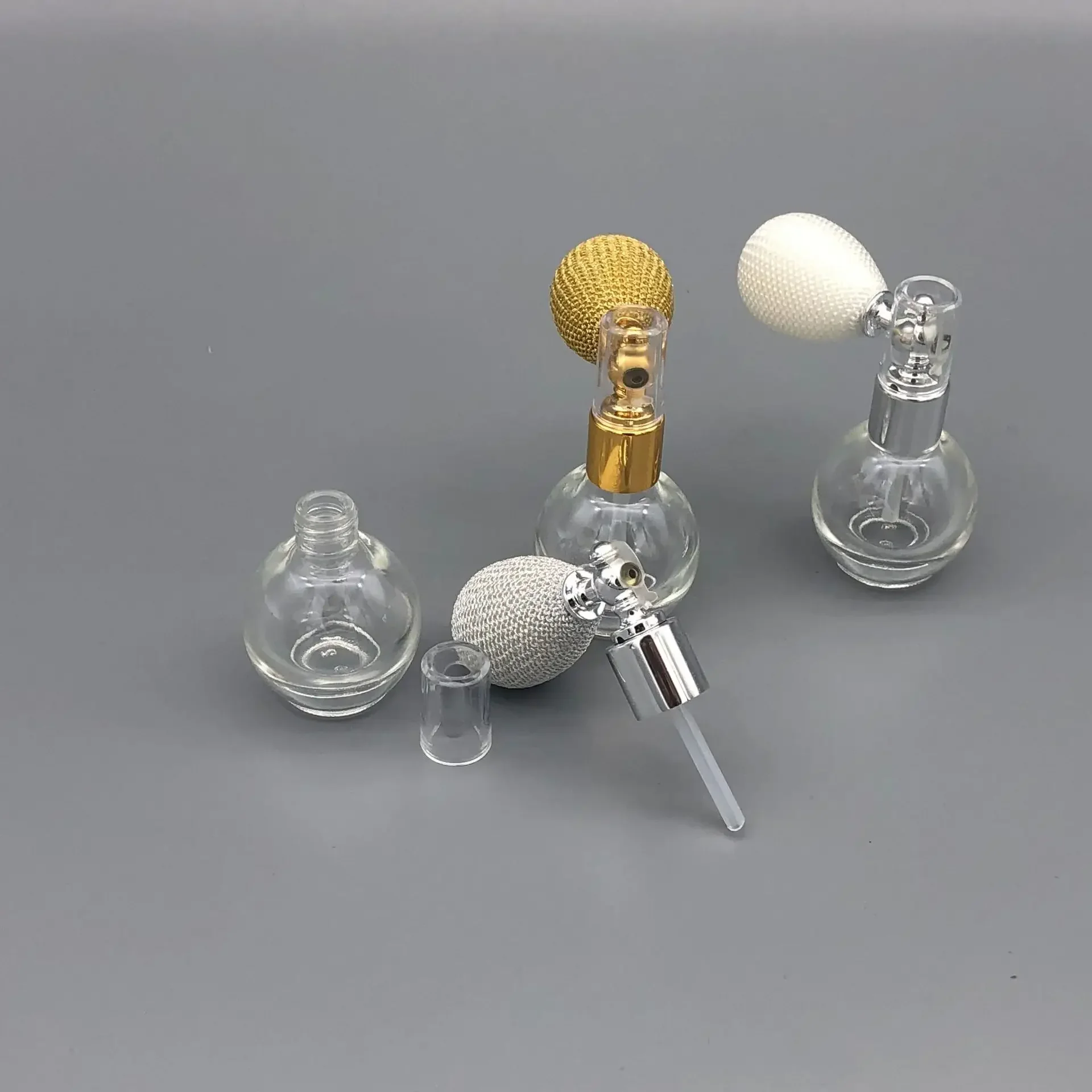 15ML Perfume Spray Bottle Empty Glass Air Press Travel Cosmetic Spray Round Body Mak Glitter Refillable Mist Atomizer Glass