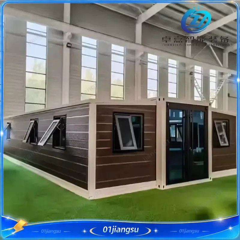 40ft Luxury Mobile Home Glamping Prefab Container House Metal Frame Beach Cottage Portable Warehouse Living Unit for Sale