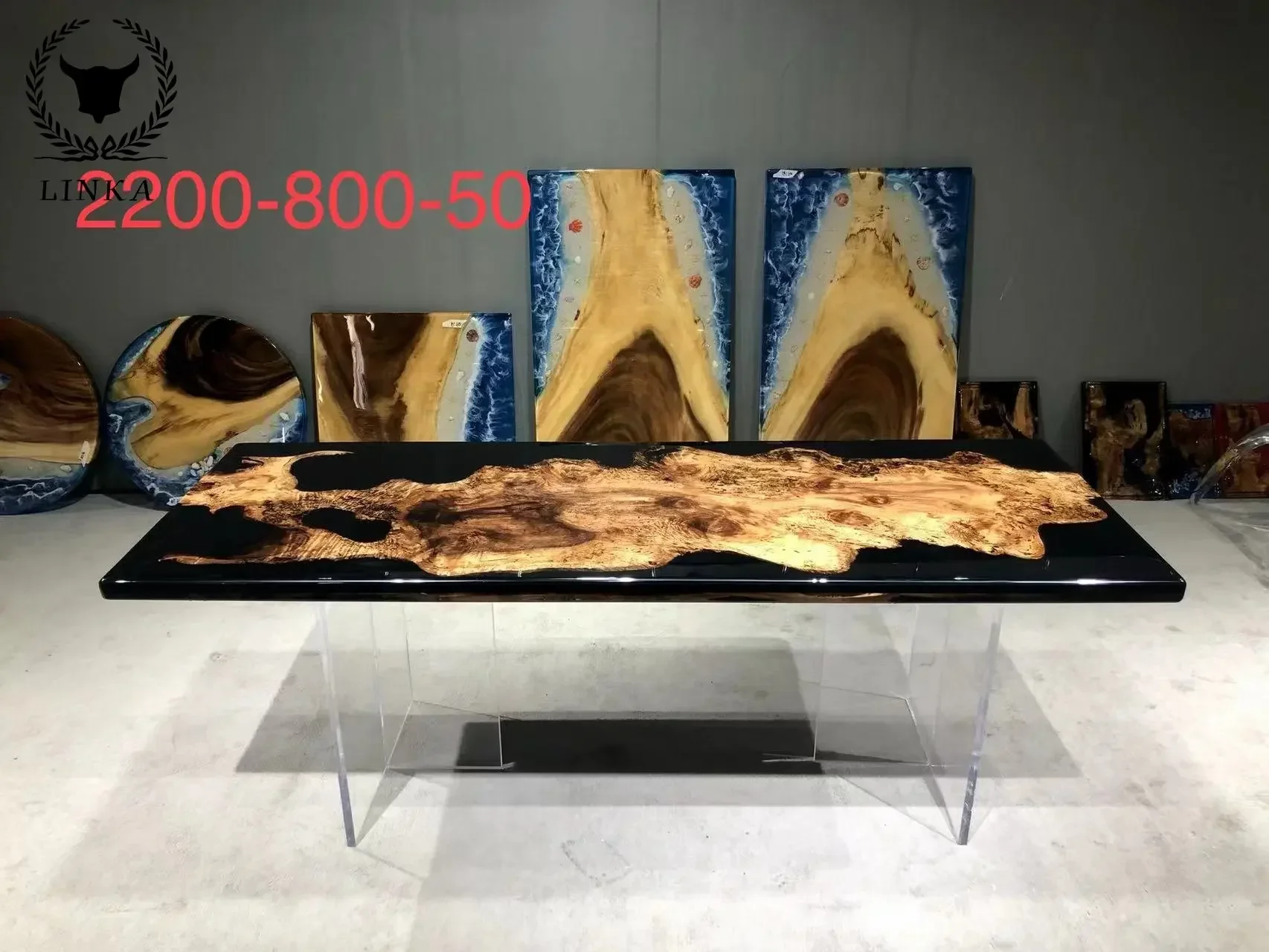 

Customized Golden Camphor Outdoor Hotel Modern Customization Walnut Patio Dining bar table restaurant table Resin Epoxy table