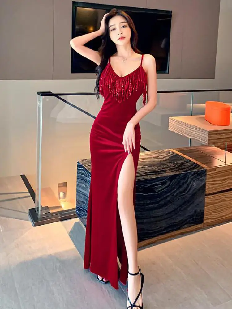 

French Vintage Women Black Velvet V Neck Tassel Sexy Sleeveless Pleated Slip Long Dress Autumn Slim Elegant Backless Party Dress