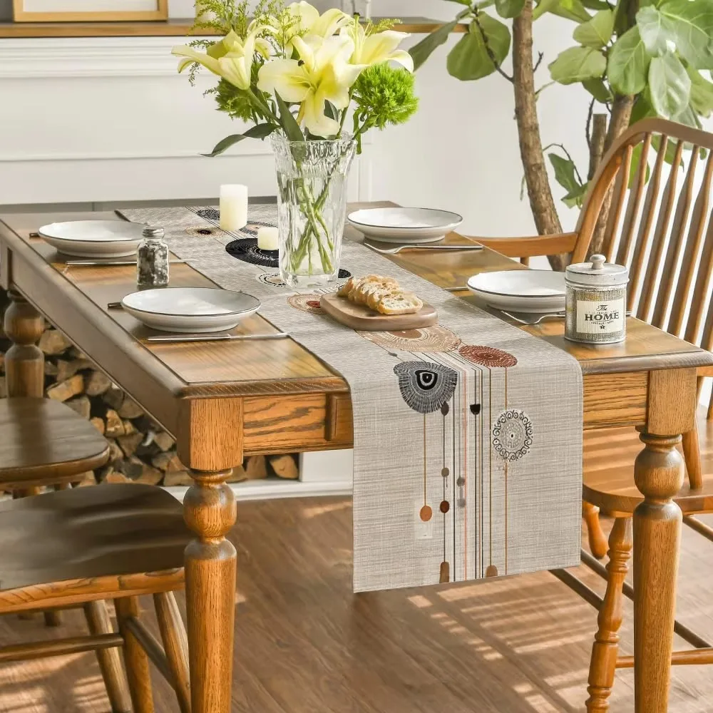 Modern Abstract Circle & Line Print Table Runner, for Dining Tables & Light Theme Parties, All-Season Versatile