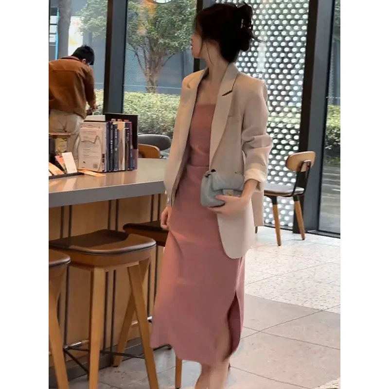 Conjunto de temperamento de moda para mujer, chaqueta de traje de estilo de alta gama, Vestido con tirantes, conjunto de dos piezas, primavera y otoño, 2024