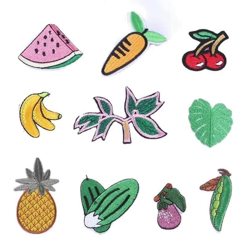 30pcs/Lot Fun Embroidery Patch Fruit Vegetable Strawberry Luffa Leaf Banana Pineapple Carob Carrot Clothing Decoration Craft