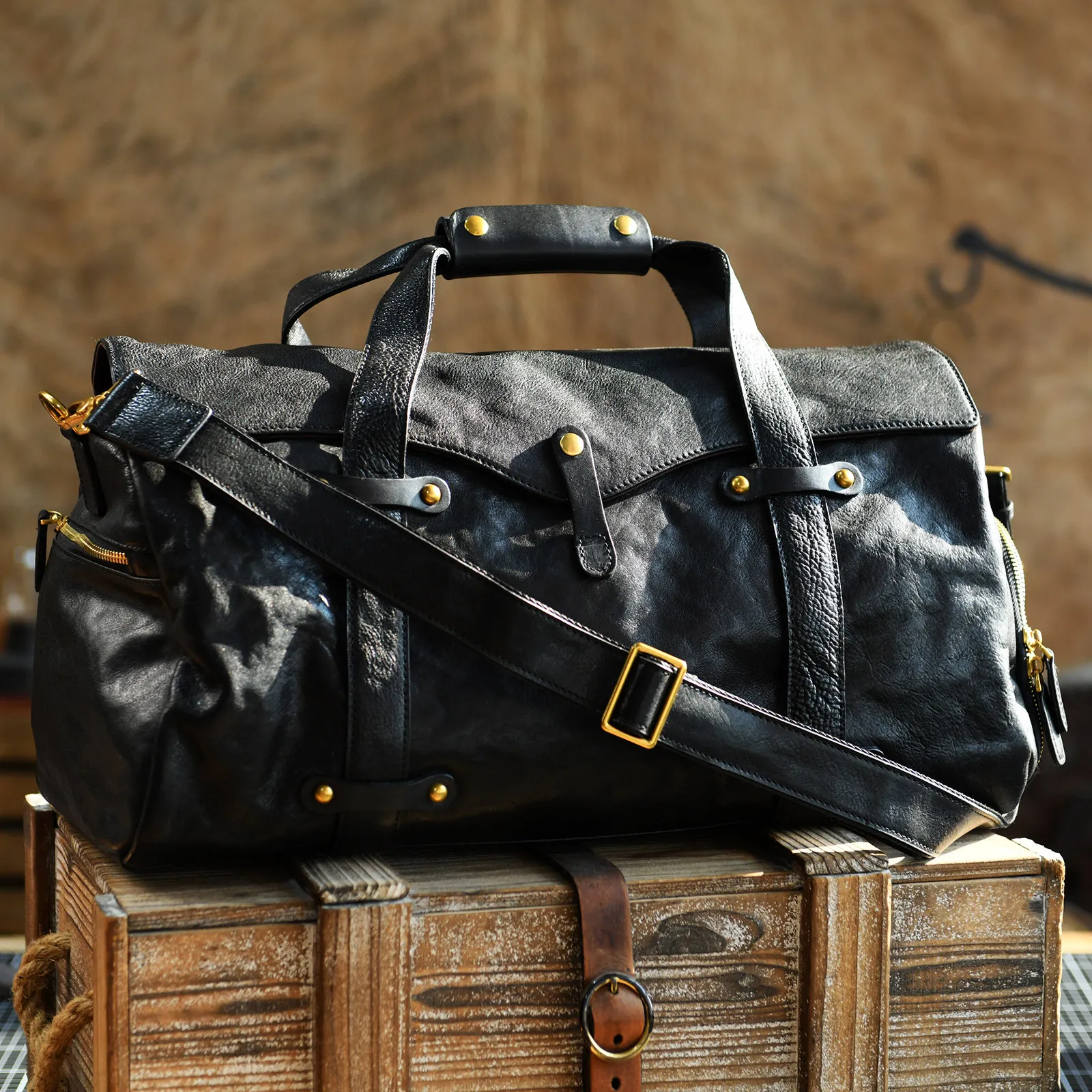 casual luxury genuine leather men's large-capacity travel bag vintage designer handmade high-quality real cow leather handbag