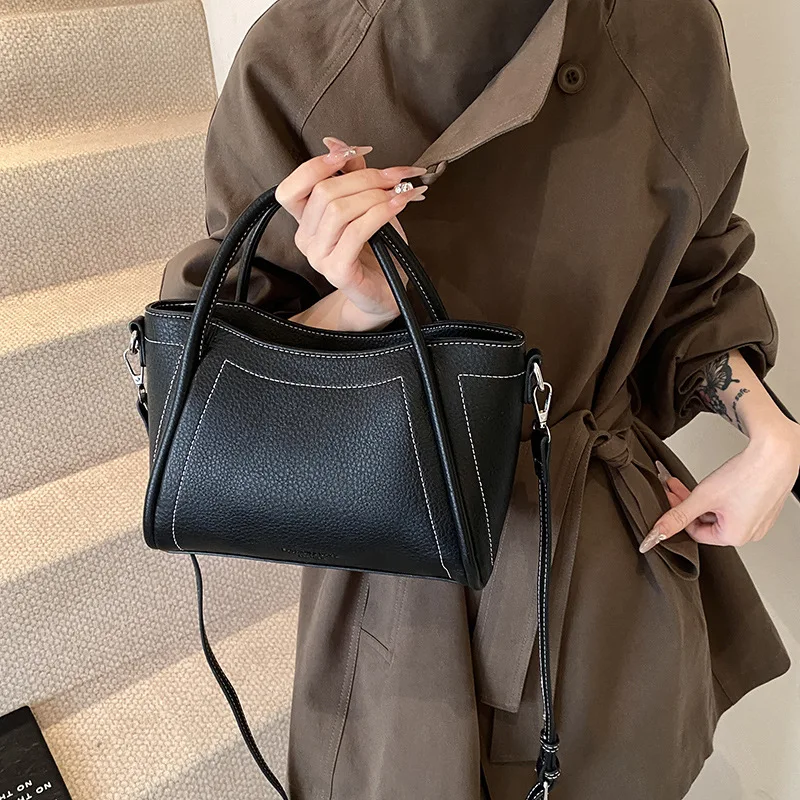 

New Women's Retro Autumn and Winter PU Square Bag Casual Handbag Daily Large Capacity Shoulder Bag Multifunctional Crossbody Bag