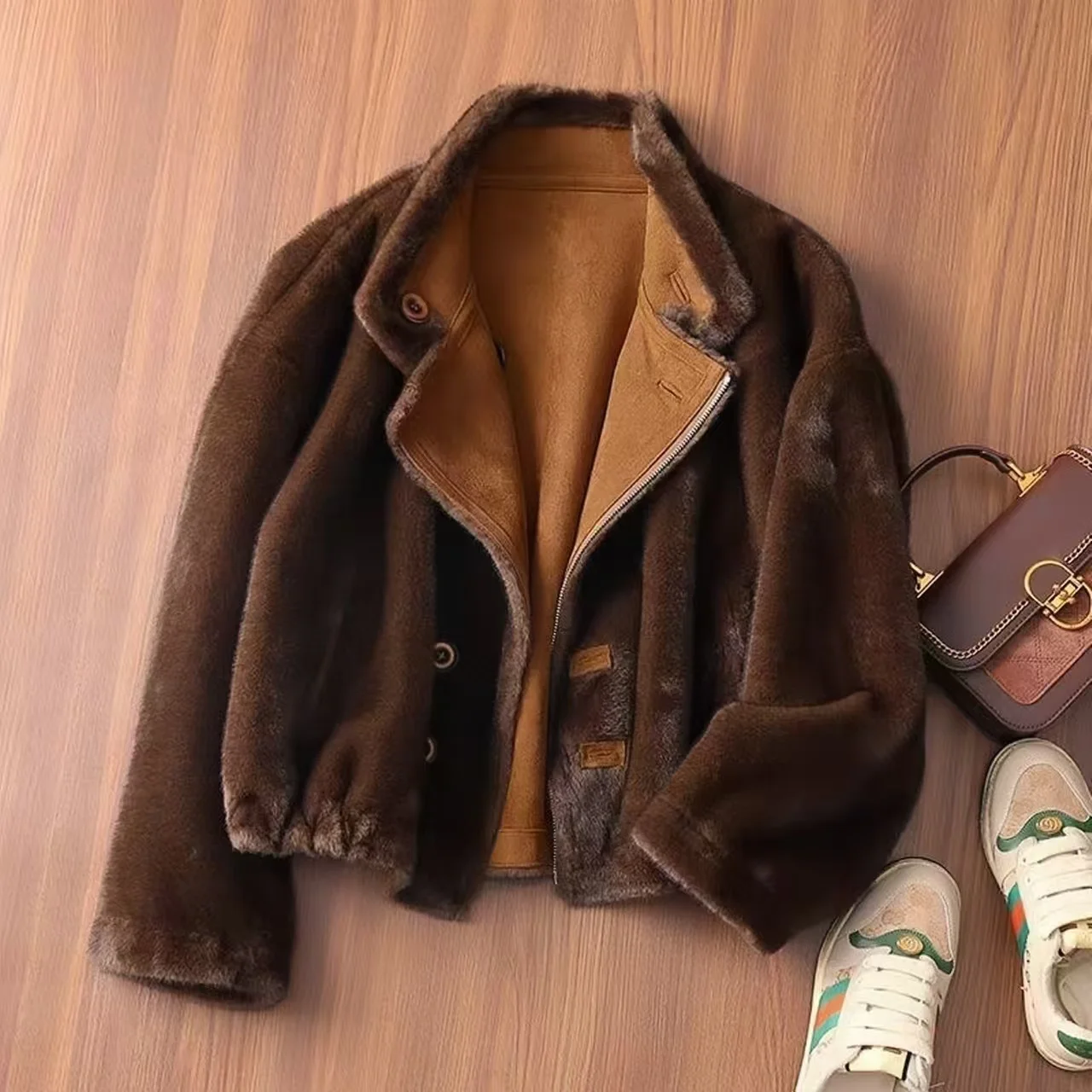 Women's Faux Fur Coat Turn-down Collar England Style Outwear for Autumn And Winter 2026