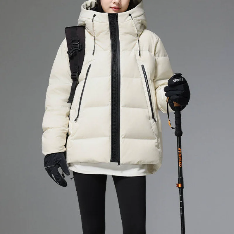 High-quality, fashionable, casual and stylish outdoor down jackets with hats and thickened coats for couples