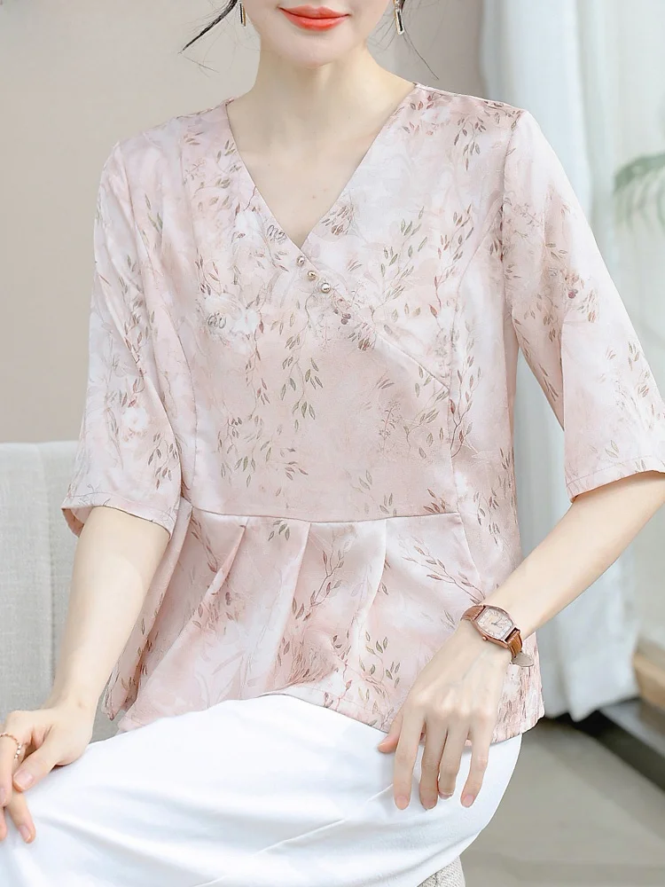 

Новый китайский летний комплект: модный свободный топ и брюки с V-образным вырезом для женщин среднего возраста