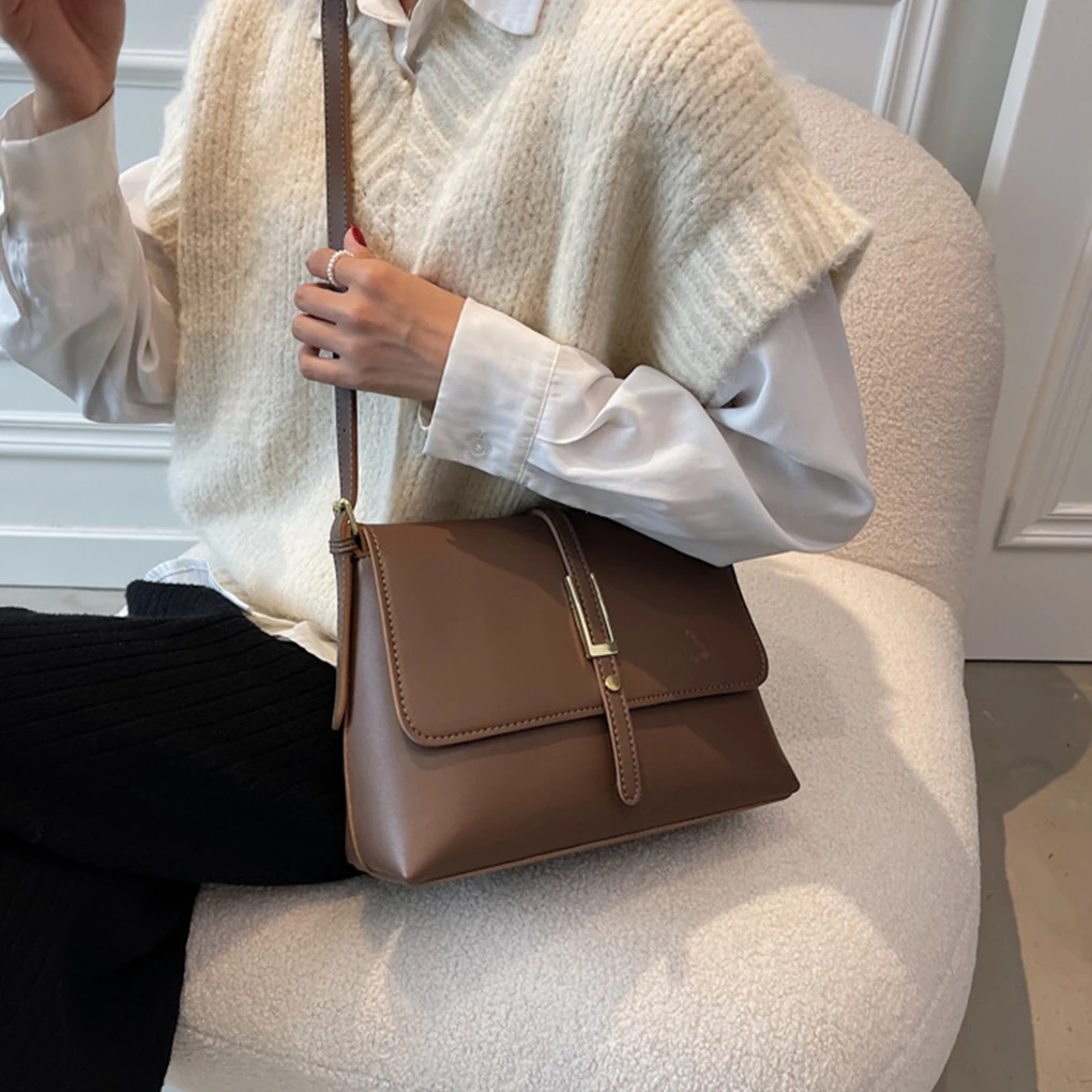 Luxury Classic Flap Shoulder Bags for Women Designer Handbag PU Leather Retro Pure Color Large Capacity Messenger Crossbody bag