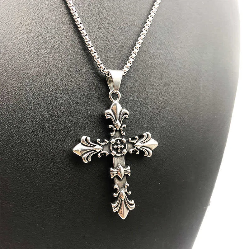 

Retro European and American Cross Flower Pendant Cross Men's Personalized Stainless Steel Necklace Jewelry