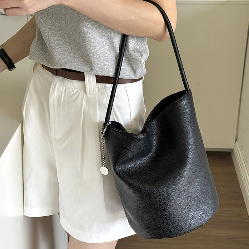 Homemade Bag Women 2025 New Retro Soft Leather Portable Bucket Bag All-Match Commuter Shoulder Underarm Bag Purses and Handbags