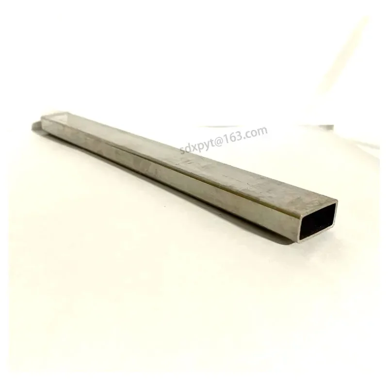 Picture 3: ASTM A500 Rectangular Hollow Section Tube - Rectangular Pipe RHS for Construction And Manufacturing