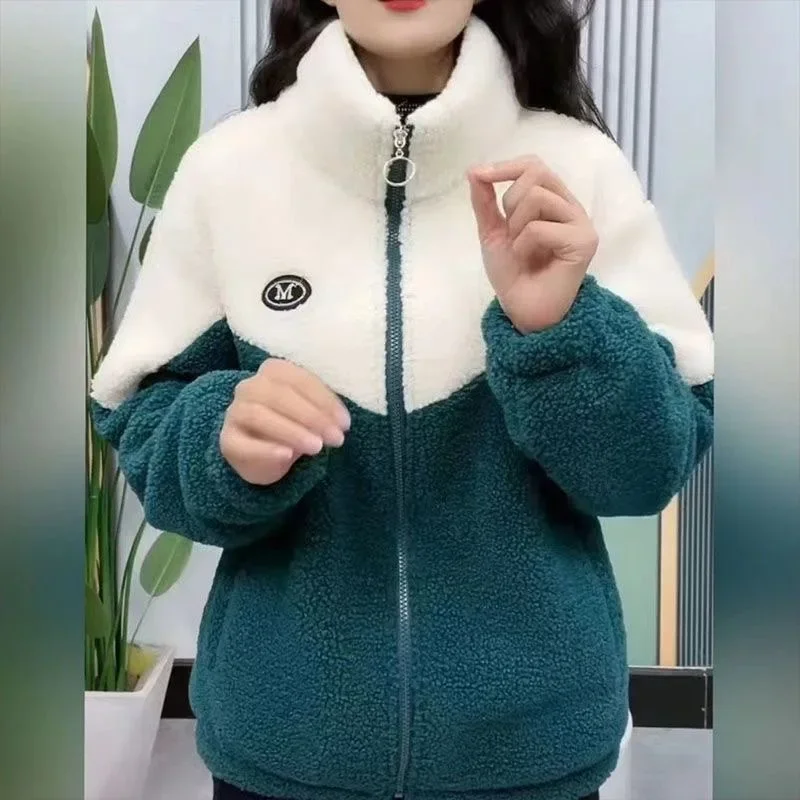 سترة فرو خروف سميكة للنساء لخريف وشتاء دافئ ملابس خارجية بياقة بولو وأكمام طويلة نمط آخر من البر الرئيسي للصين