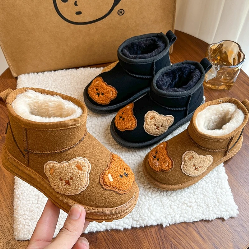

Child snow boots 2025 new Korean version baby plush warm boot retro anti slip girls fashionable cotton boot autumn short boots