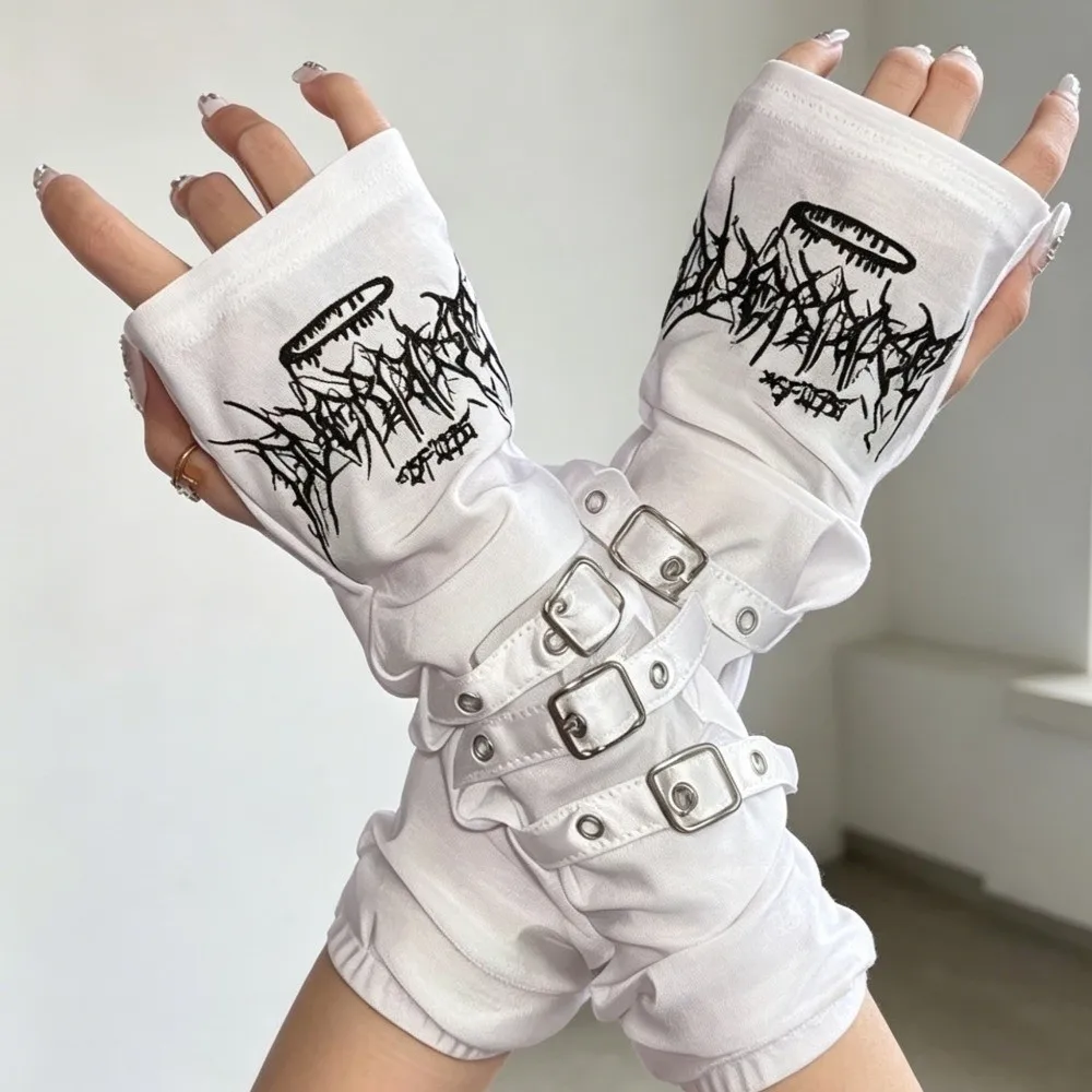 manguitos-de-poliester-estilo-subcultural-com-design-bordado-fivela-de-metal-meio-dedo-aquecedores-de-braco-com-padrao-de-espinhos-e-letras