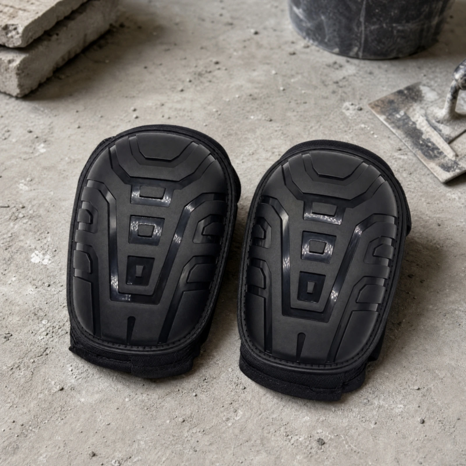 2 Pieces Knee Protector with EVA Cushioning Long-Lasting Knee Protector with Adjustable Straps Safeguarding Gear Rugged Non-Slip