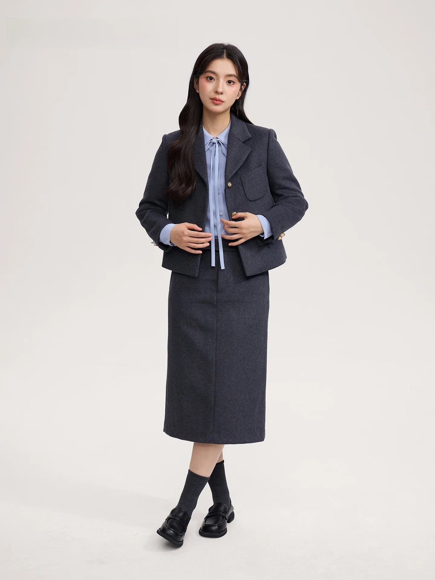 グッドヤンググレーレディース厚手ショート丈ピュアウールスーツAラインスカート通勤コートスタンダードスタイルボタンポケット加工