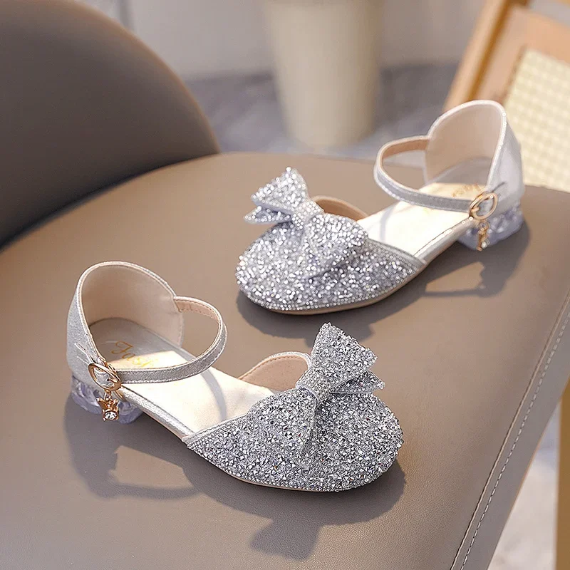

*2026Casual Bow Stage Elegant Cute Children's Sandals Summer Student Comfortable Crystal Runway Fashion Baby Girl Princess Shoes