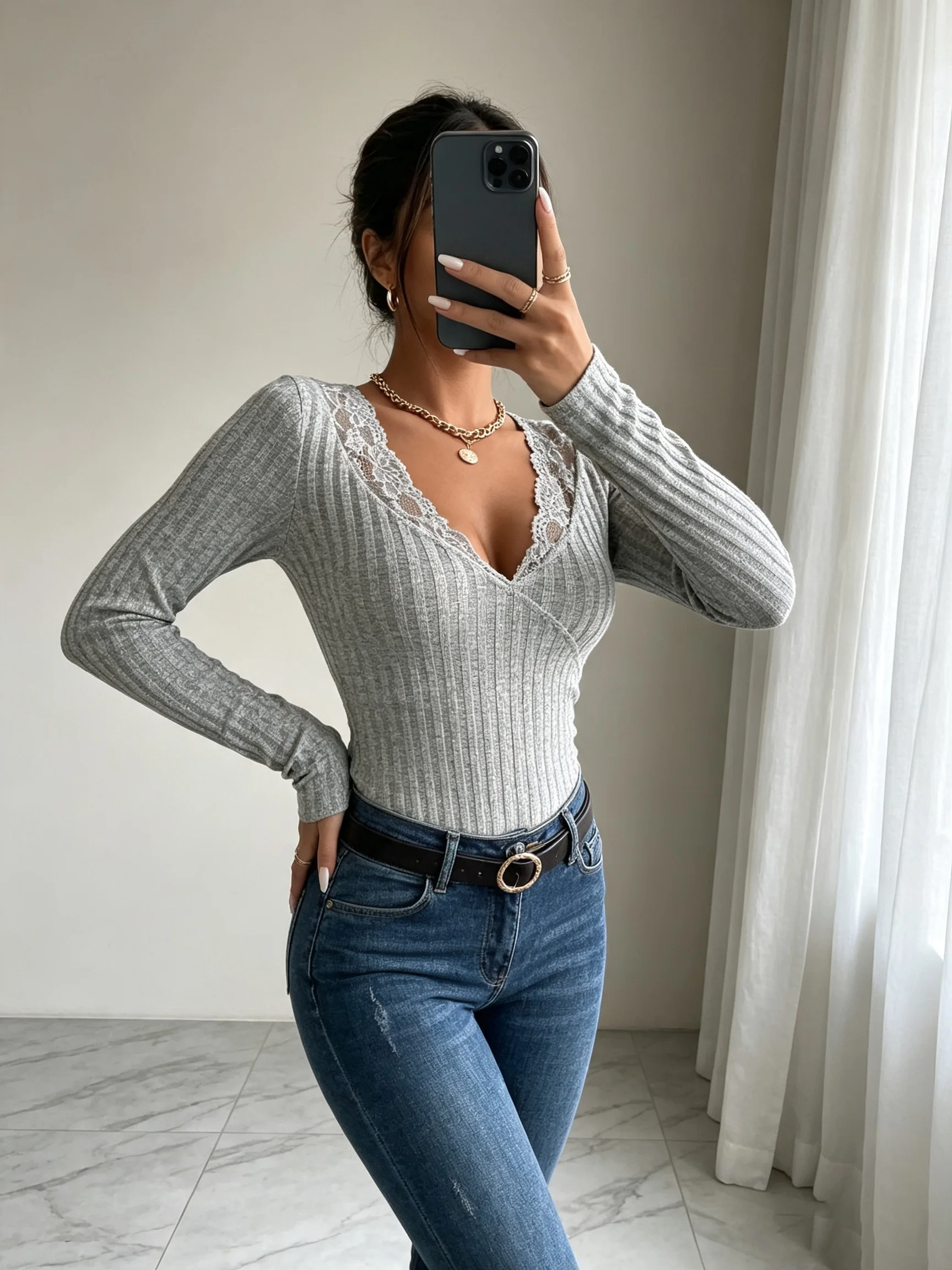 Elegantes Spitzen-Patchwork-Strick-Oberteil mit langen Ärmeln für Damen, schmal geschnittenes Basic-T-Shirt für den Frühherbst, raffinierte Freizeitbluse. – Detail 4