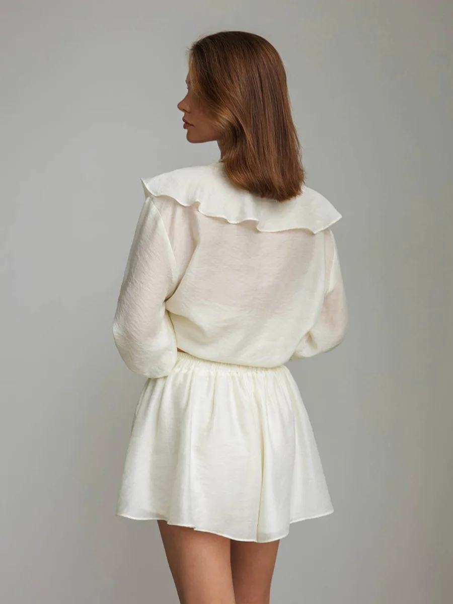 2-teiliges Set im französischen Stil für Damen, Rüschen, V-Ausschnitt, Schnür-Chiffon-Hemden + Shorts, 2022, neues Sommer-Lose-Büro-Dame-Shorts-Set