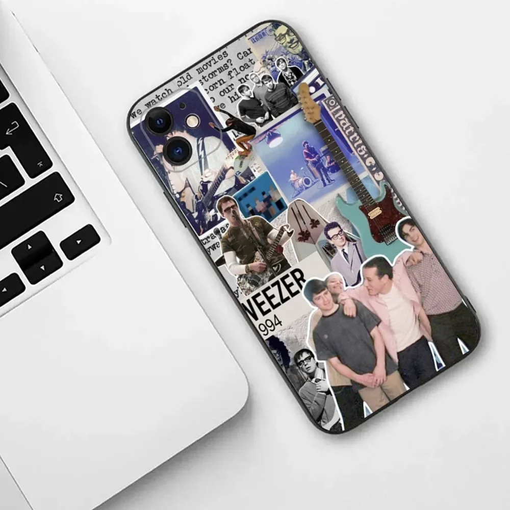 W-Weezer Band  Phone Case For iPhone 15,14,13,12,11,Plus,Pro Max,XS,X,XR,SE,Mini,8,7 Soft Silicone Cover