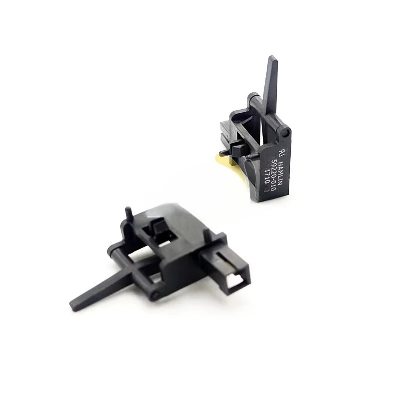 

Factory Direct Proximity Sensor in Out Version Sensor 59220-010 1710 Sensor for Glunz & Jensen CTP Plate Processor Part CTP