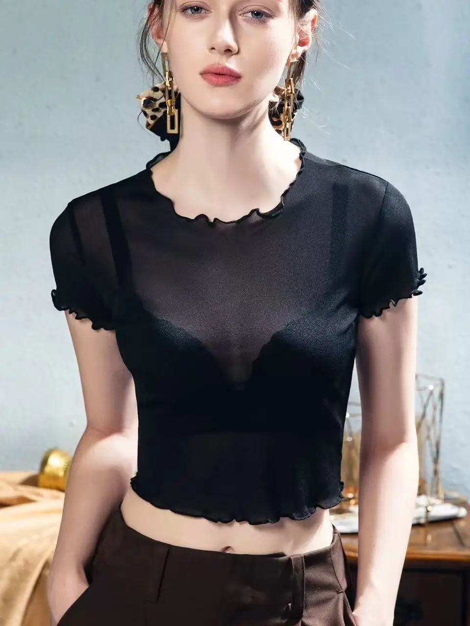 

Lace Mesh See-through Top Women Summer round Neck Short Sleeve Thin T-shirt Base Shirt Floral Design Breathable Skin-fri...