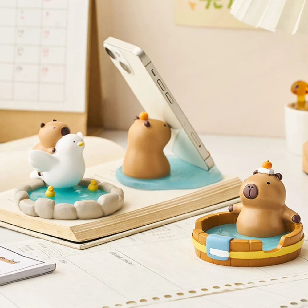 Crocodile Capybara Phone Holder Ornament Desk Decor Capybara Mobole Phone Stand Creative Animal Figurines Capybara Model Toy