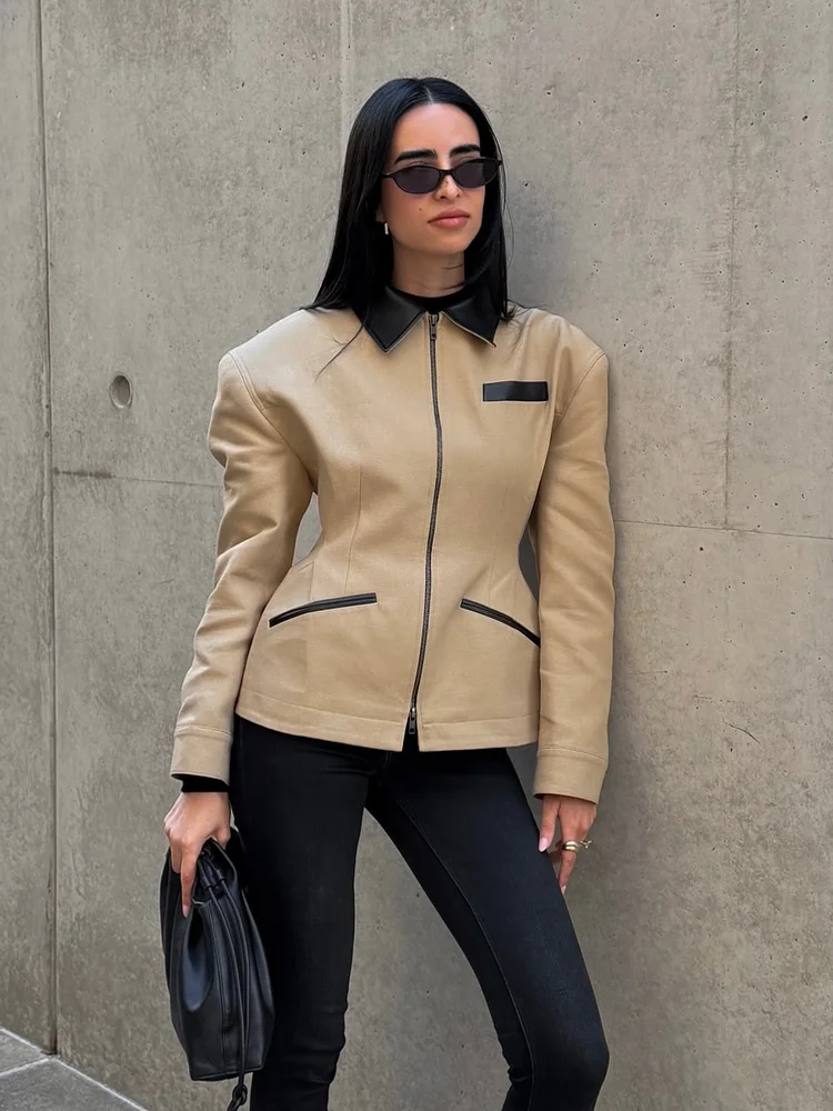 

HH Woman Autumn Long Sleeves Zipper Artificial Leather Patchwork Effect Pocket Decoration Lapel Short Coat Female Casual Jacket
