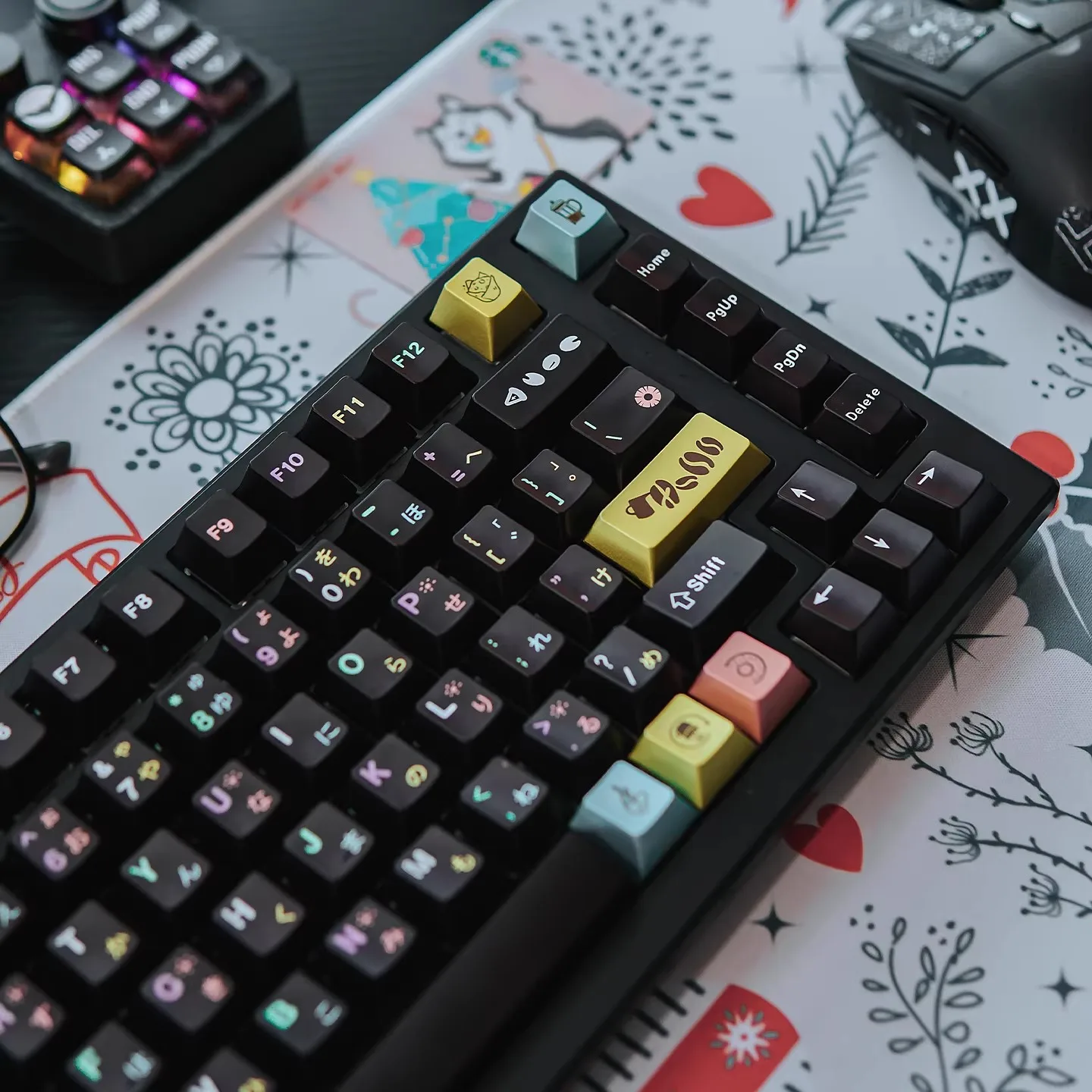 

Черные колпачки для клавиш на тему послеобеденного чая, 129 клавиш, матовая, на заказ, PBT, вишневый профиль, колпачок для клавиатуры для механической клавиатуры, подарок для девочек/мальчиков