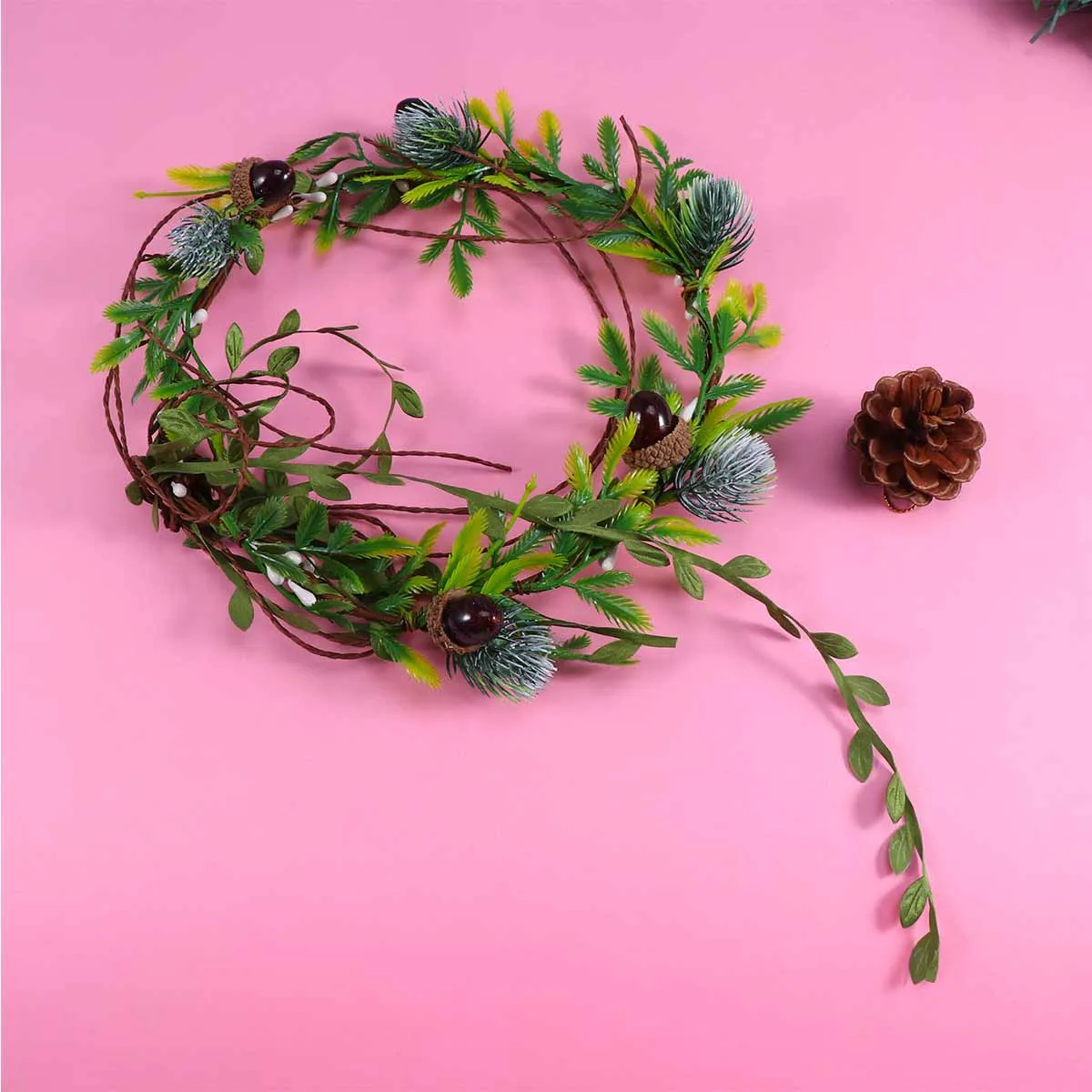 

Pine Cone Garland Wedding Headwear Bride Headband Green Leaves Wreath Wreaths Christmas Headdress Hair Ring