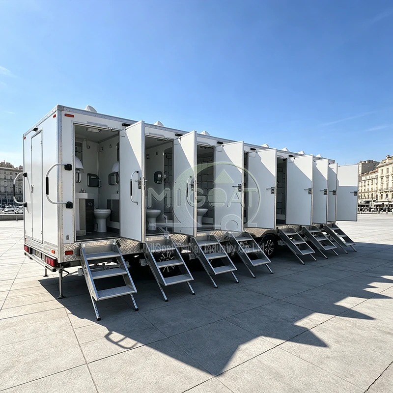 Luxury Waterproof Fiberglass With Shower Ventilated Mobile Portable Toilet For RV And Caravan Camping