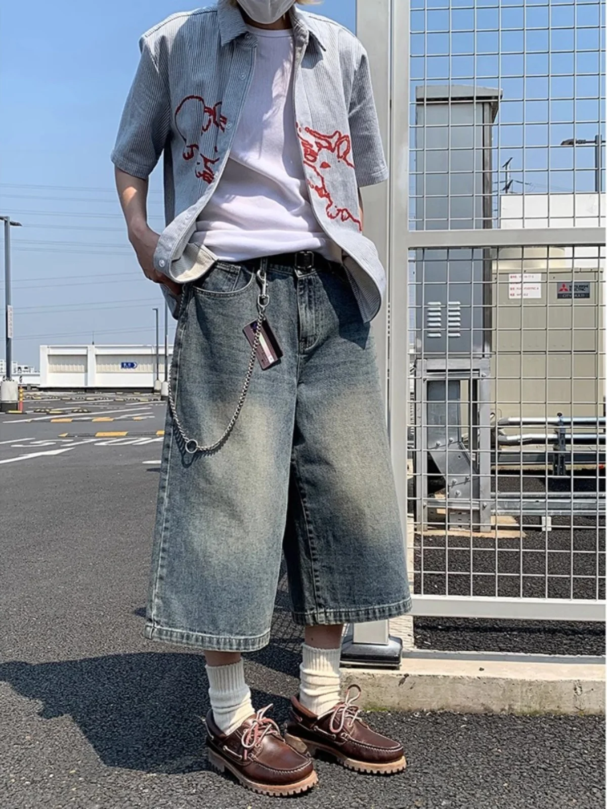 

Американские ретро-джинсовые шорты в стиле High Street, синие, мужские, летние, новые, в стиле хип-хоп, свободные, прямого кроя, укороченные брюки, повседневные, молодежные, модные