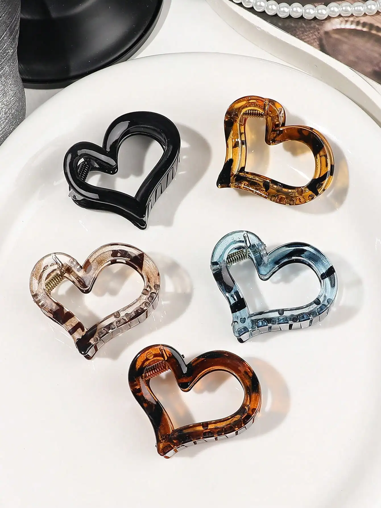 5 Stück Leoparden-Herz-Haarspangen für Damen, braun, mittelgroß, rutschfeste Haarklammern für dünnes und dickes Haar, süße Haarnadeln, Haaraccessoires. – Detail 2