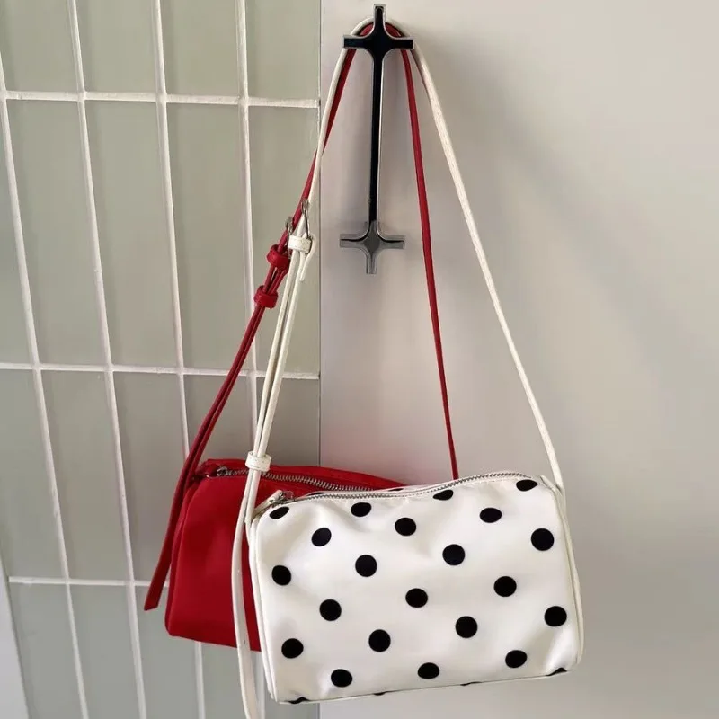 

Polka Dot Pillow Hobo Bag Korean Fashion Lightweight Nylon Shoulder Bag for Student Girl Fashion 2025 Summer New Commuter Bag