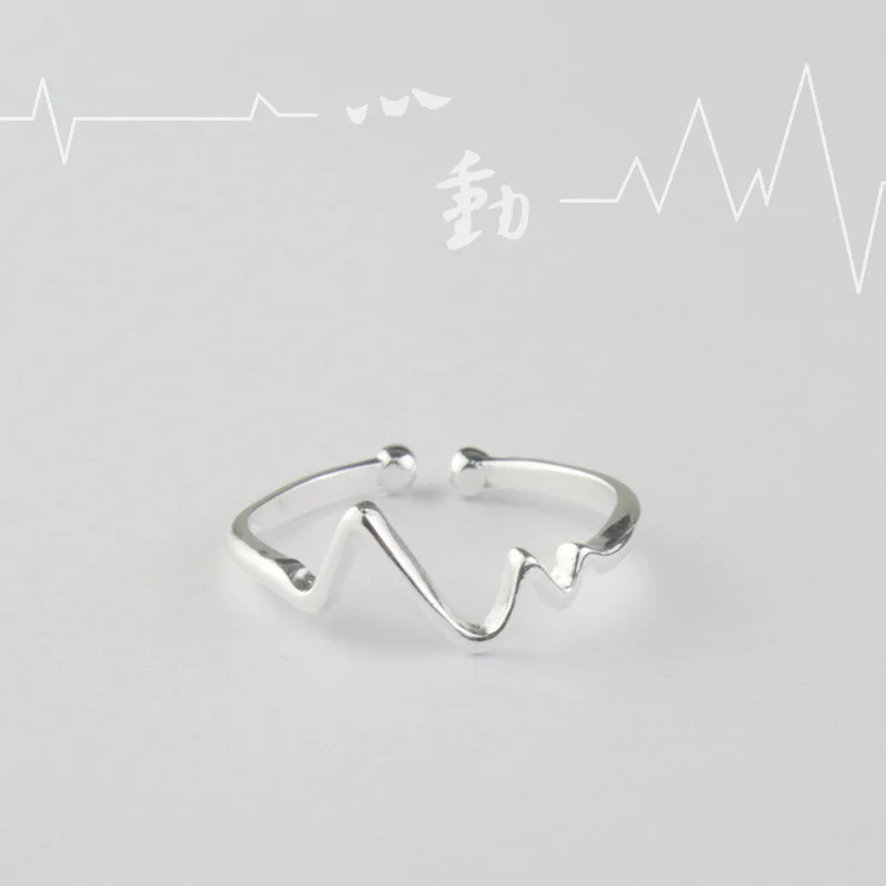 Korean heart rate monitoring thumb-shaped electrocardiogram opening adjustable ring, a unique design silver jewelry
