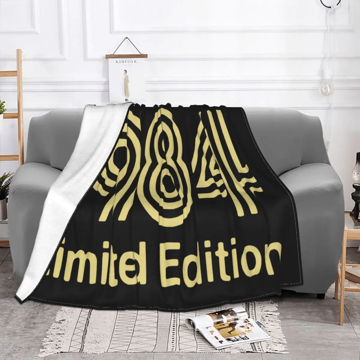 1984 Limited Edition Gold Design Mens Black Harajuku Hot New Design Funny Middle Aged On Sale Throw Blanket