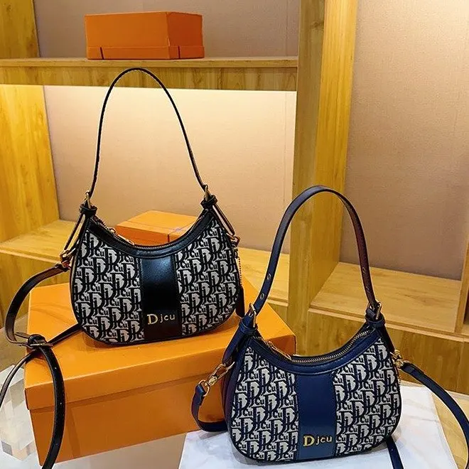 

Stylish Embroidered Underarm Bag - Women's Light Luxury Versatile Top Handle Shoulder Crossbody Bag