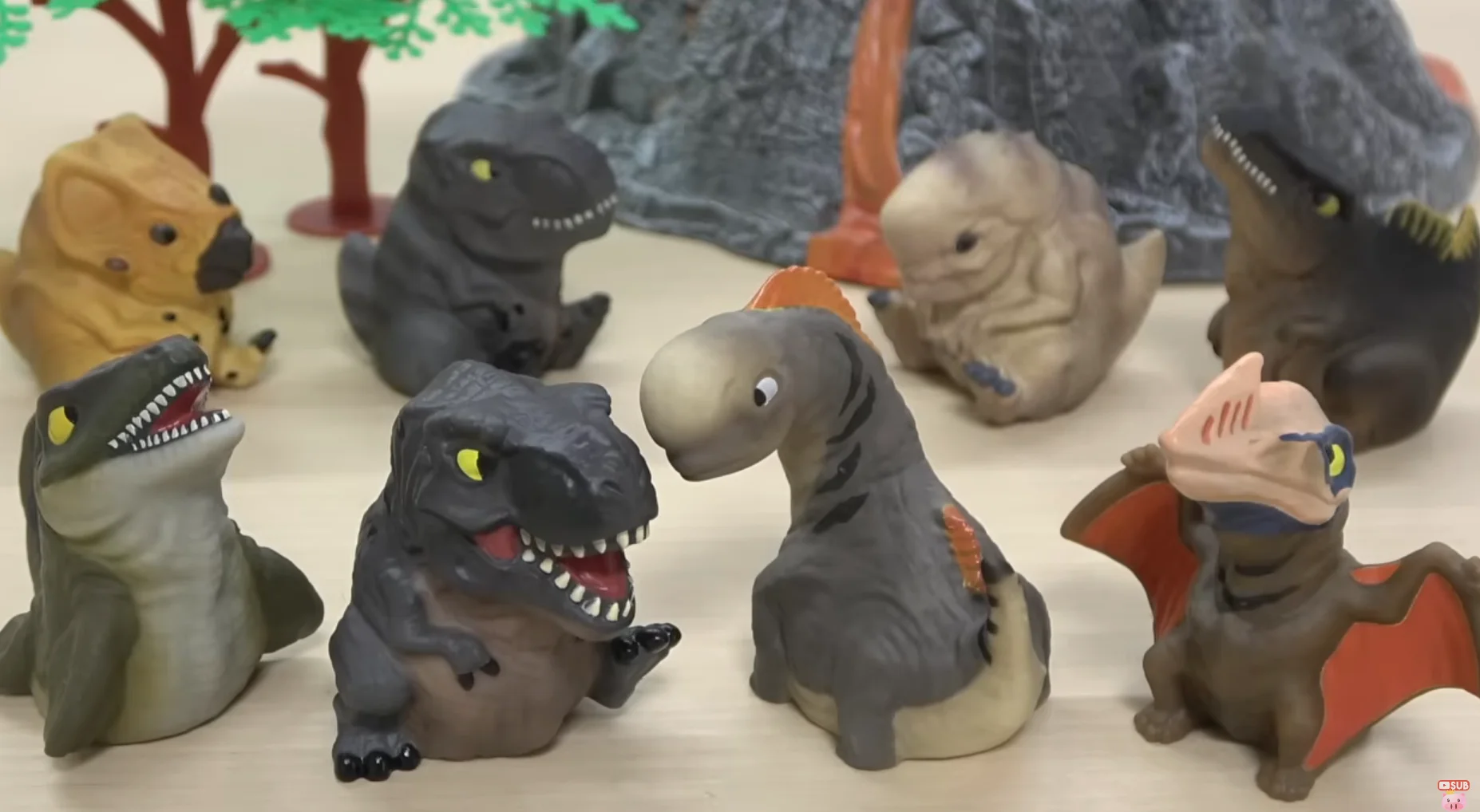 Thumbnail 2 - #7 Budget Dinosaur Figure Sets for Smart Shoppers