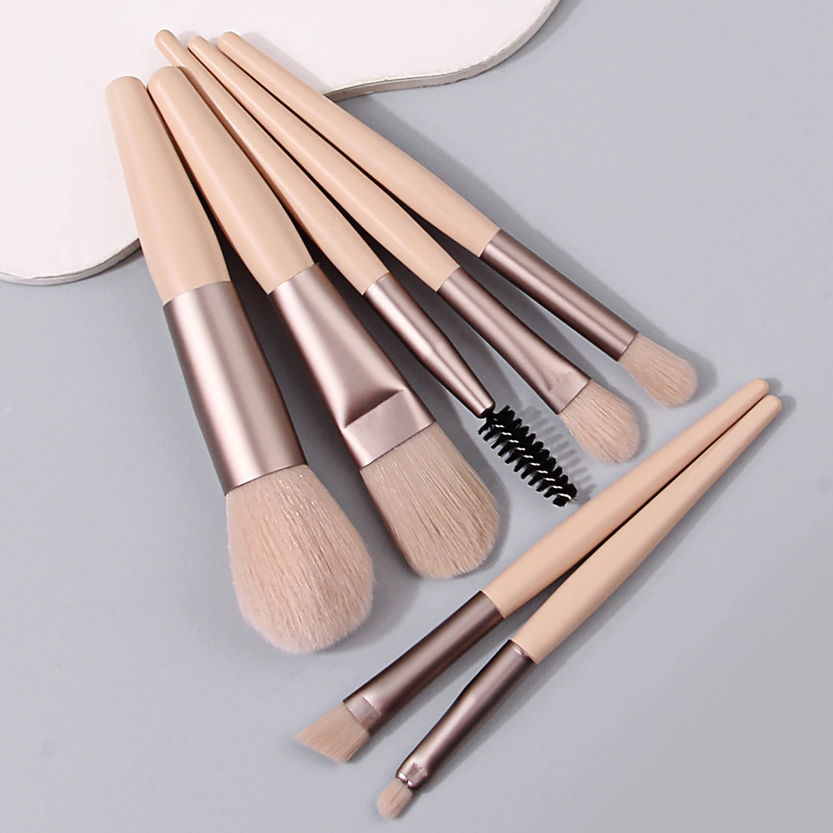 مجموعة فرش مكياج صغيرة مكونة من 7 قطع، كريم أساس للمبتدئين بشعيرات فائقة النعومة، أحمر الخدود، ظلال العيون، فرشاة خافي العيوب، فرشاة الماسكارا #1