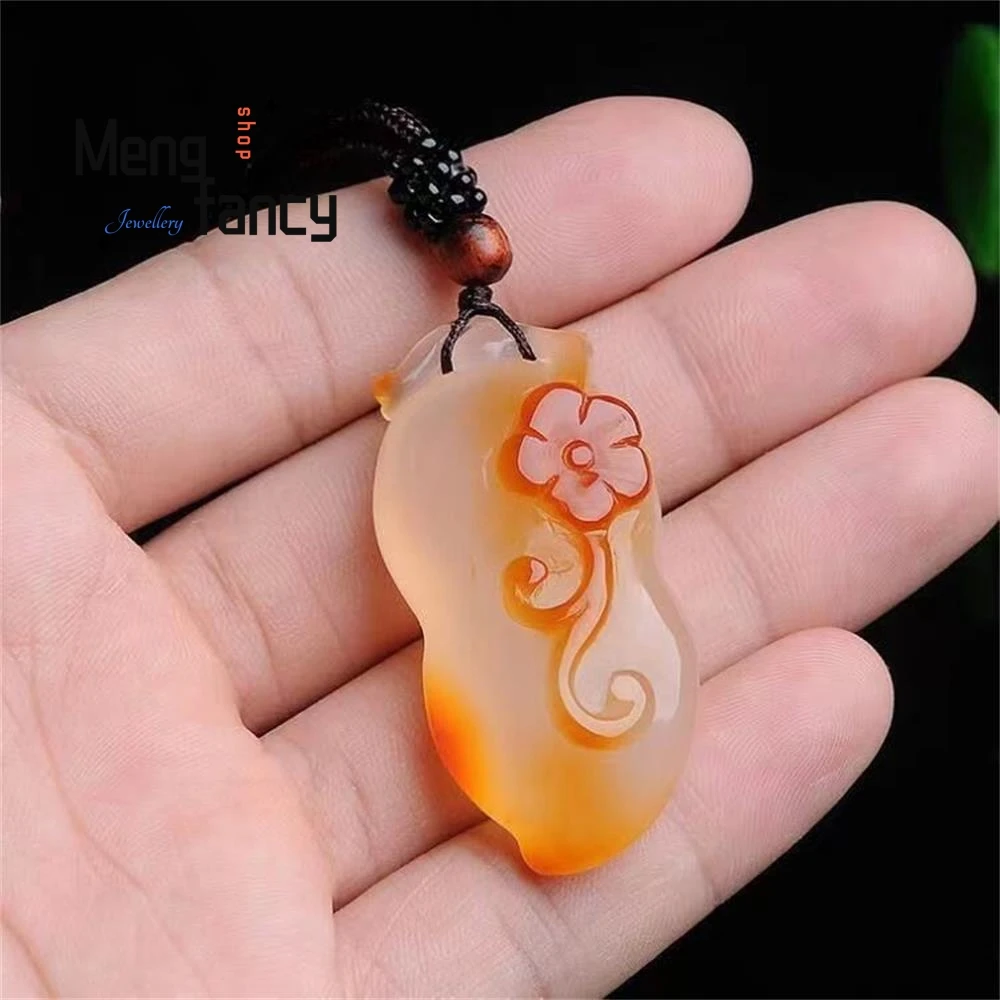 Natural New Coquettishly Carved Sugar Colour Chalcedony Peanut Pendant Exquisite Elegant Simple High-grade Fashion Fine Jewelry