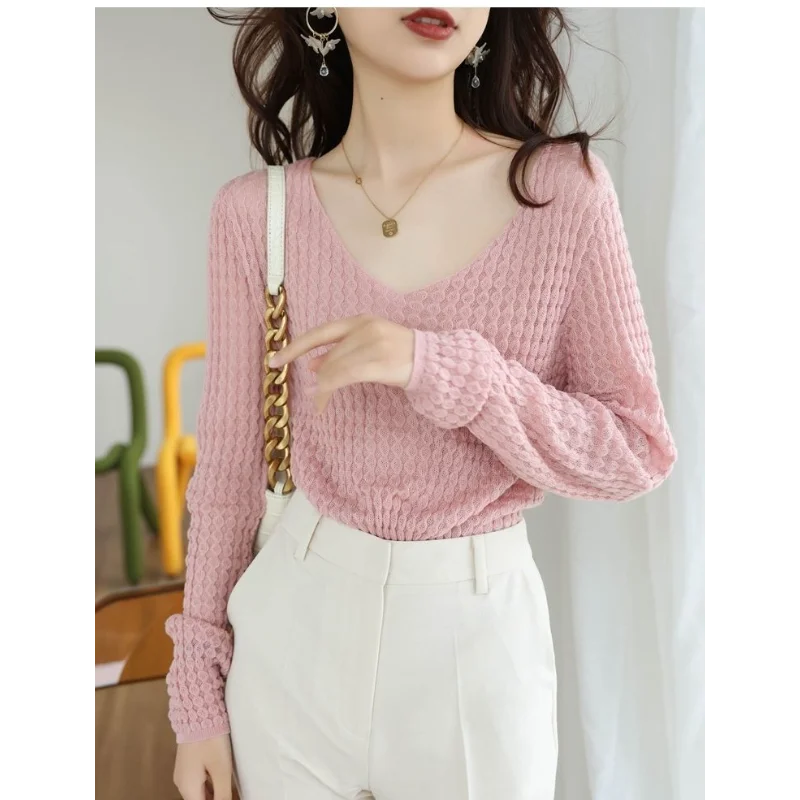 

V-neck Long-sleeved Sweater for Women Solid Color Pullover Casual Fashion Top