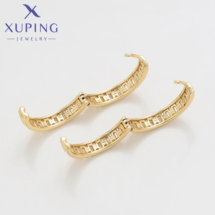 Xuping Jewelry New Arrival Charm Simple Elegant Hoop Earrings for Women Lady Party Birthday Gift X000453436