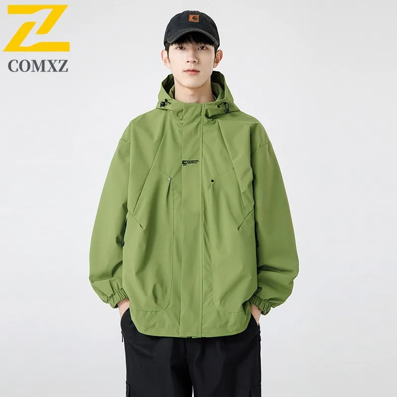 

COMXZ 2025 для мужчин и женщин пара водонепроницаемая ветрозащитная легкая куртка весна осень уличное походное молодежное пальто с вышивкой