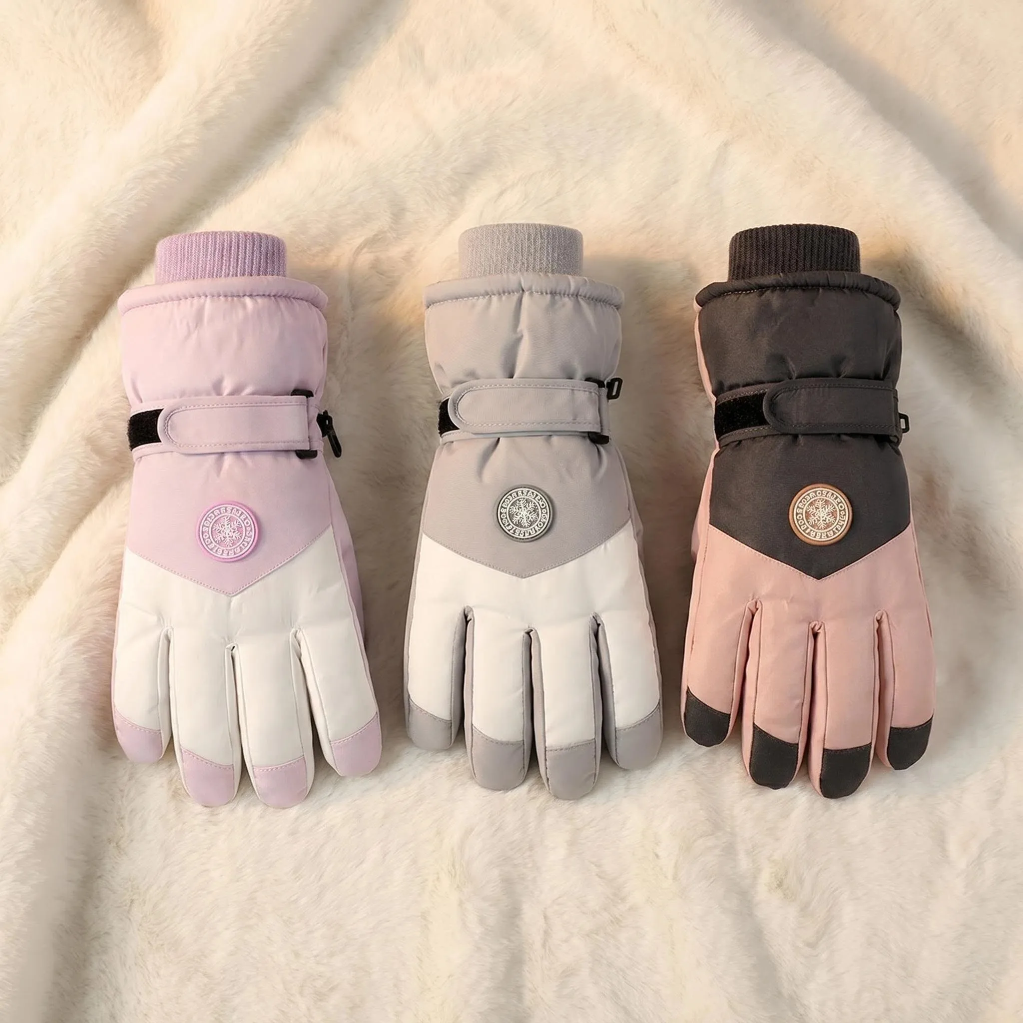 

Thickened Fleece-Lined Ski Gloves Warm Windproof Touchscreen Compatible Cold-Resistant Winter Gloves for Outdoor Sports