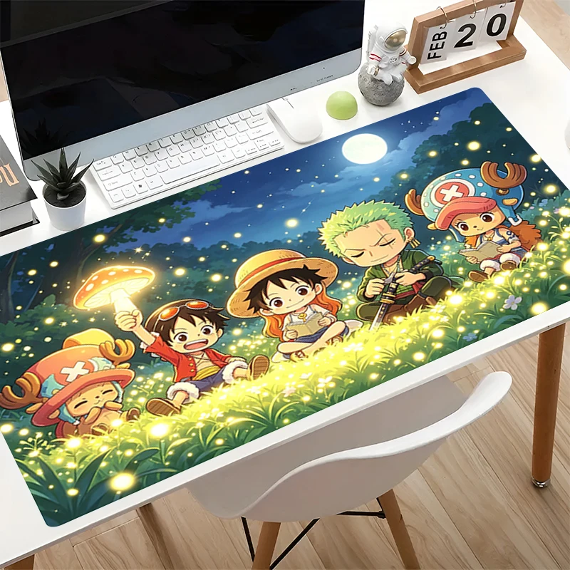흑백 애니메이션 마우스 패드 게이머 필수품 XXL 확장 - Gaming Laptop Essential Accessories 리뷰 및 가격