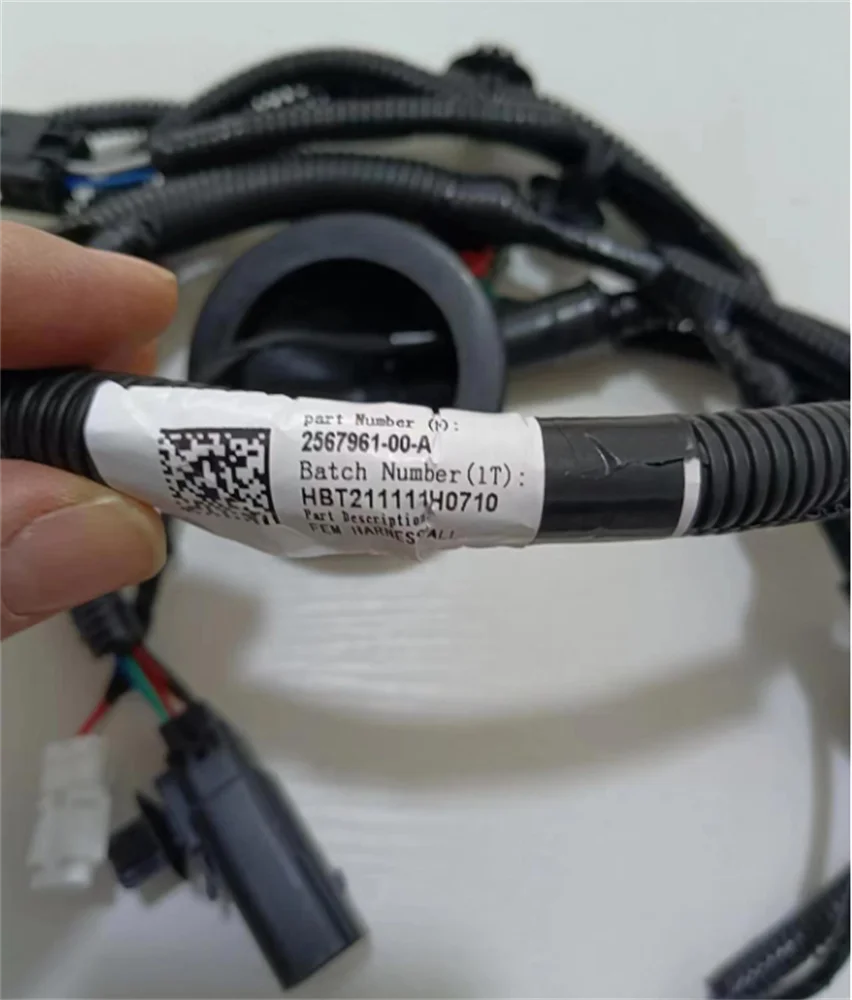 

Applicable to 21 Tesla MODEL3 ACC harness 2567961-00-A 256796100A