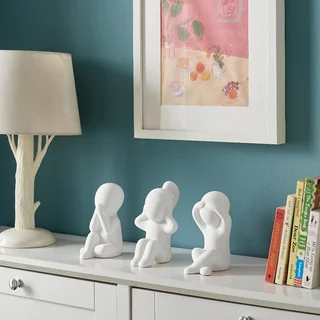 The Perfect Choice for A 3-piece Set of Cute Statue Ornaments, Smart Silent Gesture Statue Ornaments, and Holiday Gifts